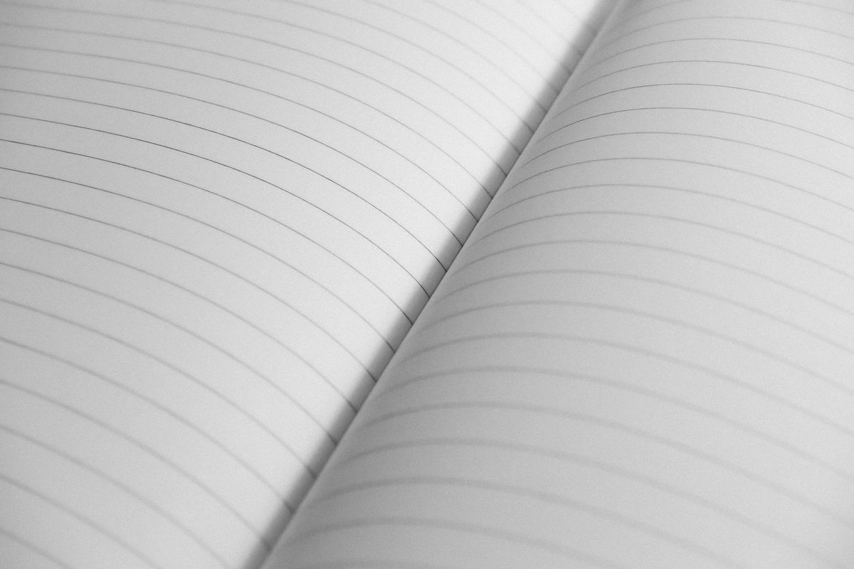 Ruled vs Dot Grid vs Plain Notebooks: Which Should You Buy?